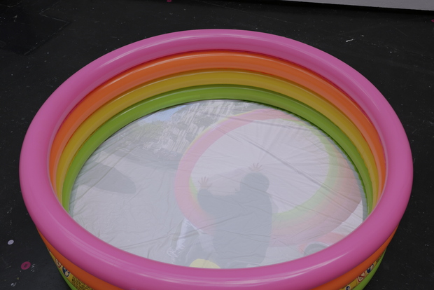Picture: Why not transporting a pool through Karlsruhe on a motorcicle?