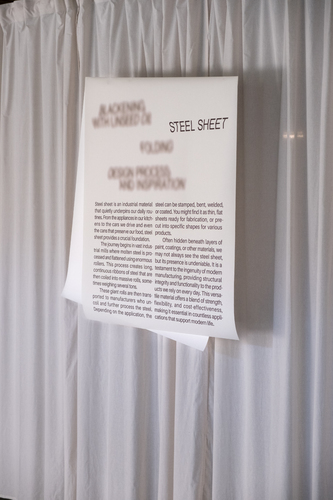 Bild:  Folded Sheets/ Infopanels