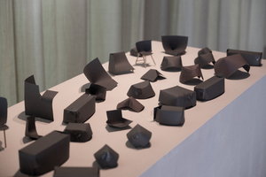 Bild:  Folded Sheets/ Paper Models