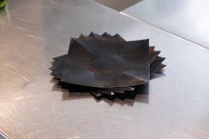 Bild:  Folded Sheets/ Plates