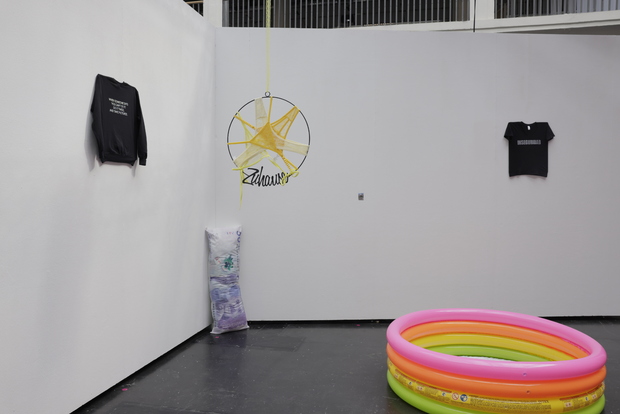 Bild:  Ausstellungsansicht 