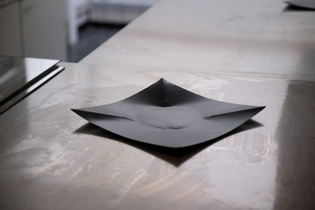 Bild:  Folded Sheets/ Plates