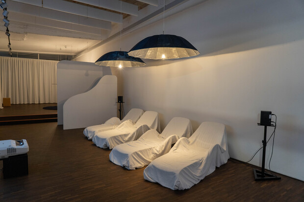 Bild:  Dokumentation MS Guilty Pleasure im Architekturschaufenster Karlsruhe