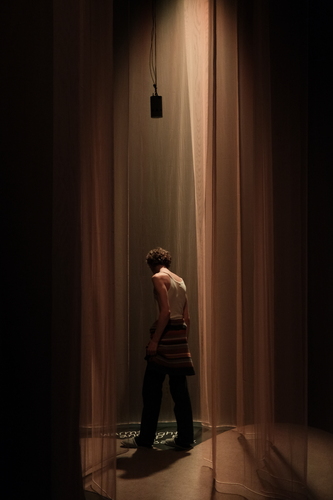 Bild:  Elusive Unrealities – On Calling, Grasping & Awakening Dreams