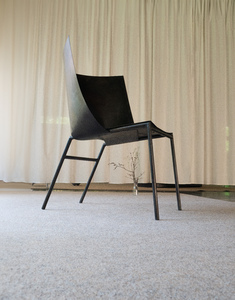 Bild:  Folded Sheets/ Chair