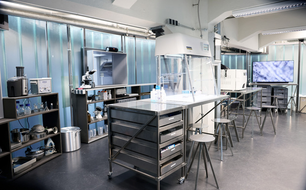 Bild:  Bio Design Lab at the HfG Karlsruhe