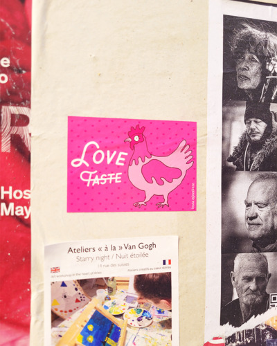 Bild:  Love over Taste Sticker – Chicken