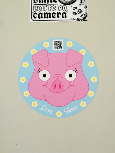 Bild:  Love over Taste – Animation Sticker