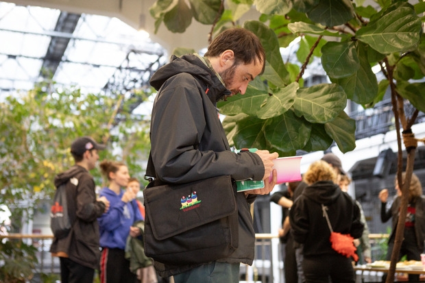 Picture: Launch von Schwarm