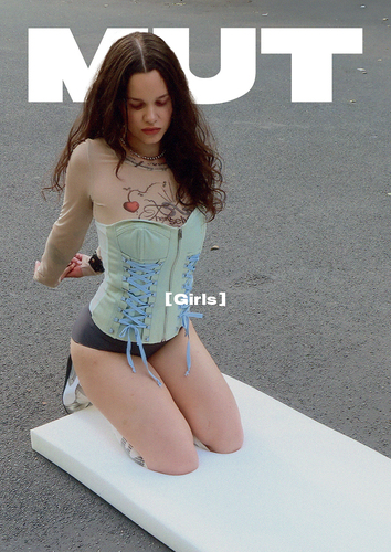 Bild:  Cover of the main magazine