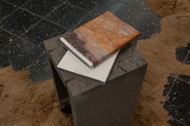 Picture: Kunstbuch_03